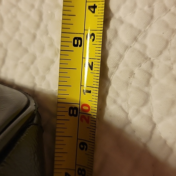 Coach black purse see pictures nice hardware a couple scuffs - Picture 14 of 14